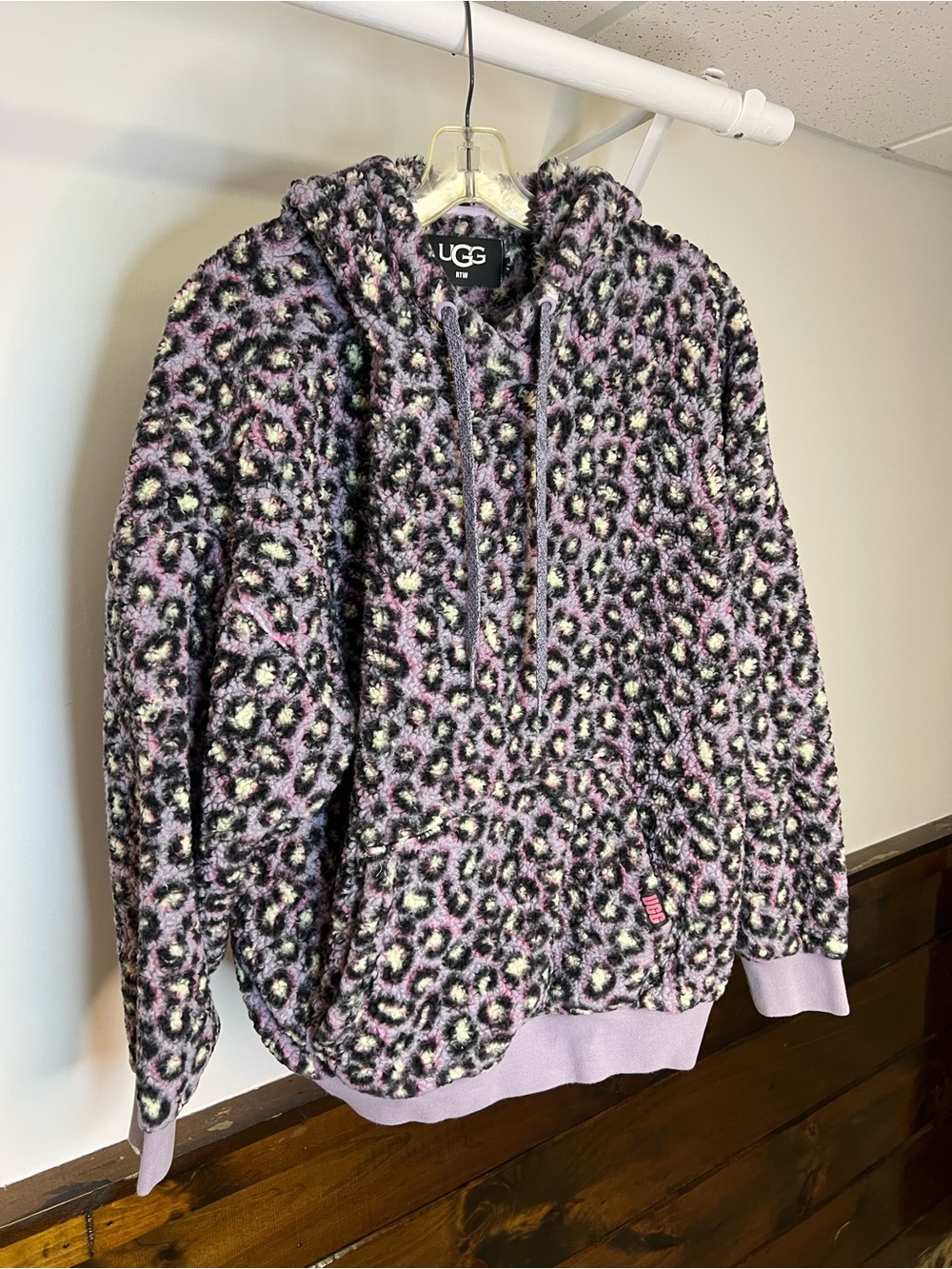 UGG Plush‎ Sherpa Leopard Print Hoodie - Lavender Accents- M